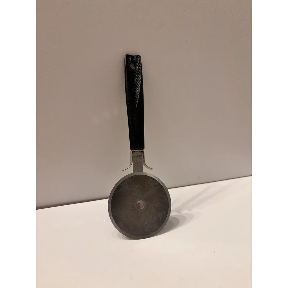 Vintage Ekco Eterna Pizza Cutter Wheel Stainless Steel US Black Handel Pastry 7